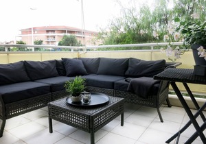 Les Jardins d'Antibes: Sea, Pool, Secluded terrace