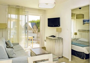 Les Jardins d'Arvor by Interhome
