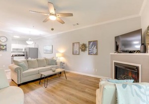 Less Than 2 Mi to Beach Savannah Shores Resort Condo!