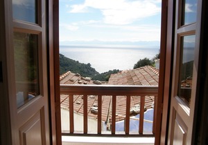 Let Yourself Escape At Ikia's Traditional Houses