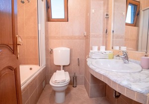 Levantin Inn 1-3 Room sea side N10