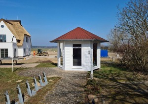 LHH B06 - The country house on the lagoon