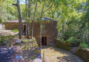 Liiiving in Caminha | Oak Tree Chill House