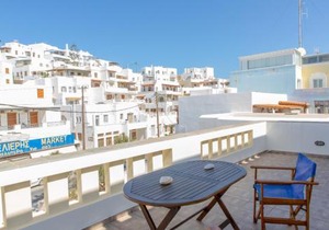 Like Home Naxos