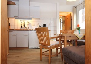 Likedeeler 5, vacation apartment in the center of Zingst