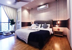 Lily and Loft - KL Gateway Bangsar LRT, WIFI, Netflix