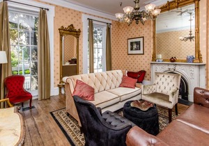 Linden Row Inn