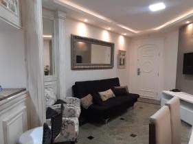 Lindo Flat no Edifício Cosmopolitan, com GARAGEM e PISCINA