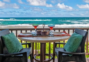 Literally Right On the Beach - 2BR Condo Perfect for Couples & Small Families