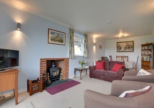Little Copthall - Two Bedroom House, Sleeps 4
