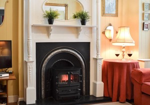 Little London House