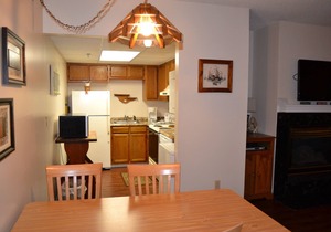 Little Pigeon River 508 2BD Condo with Fireplace and Jacuzzi Tub by RedAwning