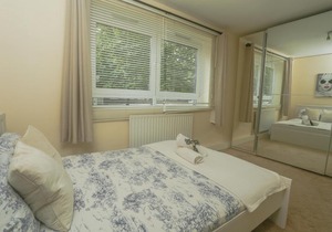Little Venice Room