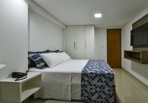 Littoral Gold Flat