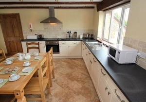 Llanelen Farm, Sleeps 4