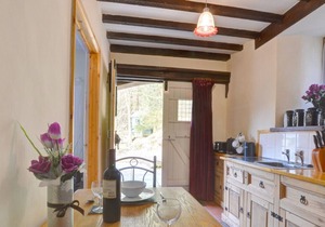 Llwynglas - One Bedroom House, Sleeps 2