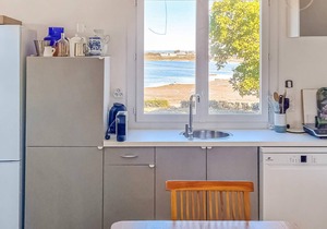 Located in Bourcefranc-le-Chapus, a stone's throw away, this spacious vacation home welcomes you.