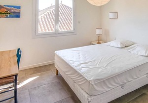 Located in Bourcefranc-le-Chapus, a stone's throw away, this spacious vacation home welcomes you.