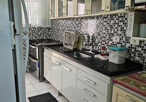 LOCATION IN THE PORTUGUESE GUARUJÁ. Next to Turtles Available this week end.