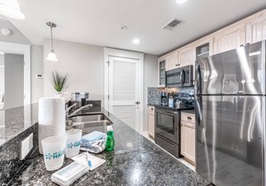Lockout Unit ~ Porch ~ Spacious Living Area ~ Family Friendly