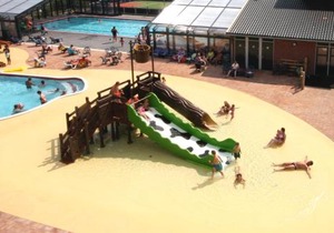 Lodge 4 personen camping de Molenhof