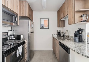 Lodgeur | Relaxing & modern studio loft | Midtown