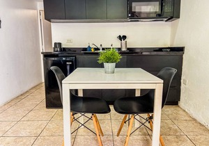 Loft Aparment Steps From Nightlife, Gladiolas II/Loft + Room/Free WIFI - 2103