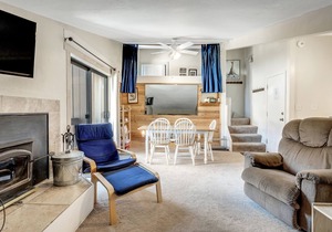 Loft Condo w/ Bonus Area - Creekside #7 by Bear Valley Vacation Rentals