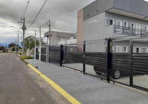 Loft9 COMPLETO AR COND CANAIS ASSINAT GARAGEM prox Aparecida e Industrias