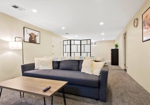 Loftium | Lovely & Cozy Basement Level Suite Near DU!