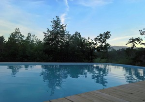 Logement insolite tout confort 1, piscine chauffée