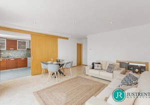 Lomas de Los Monteros Apartment