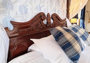 Lomond 5 with Private Hot Tub - Fife - Loch Leven - Lomond Hills - Pet Friendly