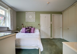 London Road Garden Annex "Home Away From Home"