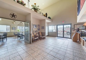 Lone Star Inn and Suites Victoria