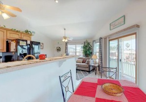 Long Island Village Unit 831