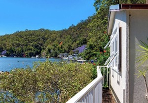 Longview Waterfront House at Berowra Waters