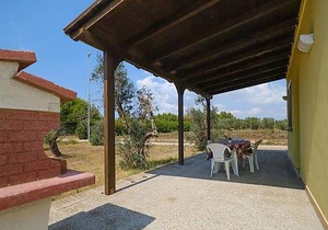 Look forward to a relaxing vacation in this inviting vacation home.