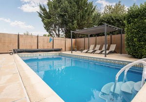 Look forward to wonderful vacations in this accommodation with a shared pool.