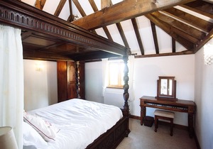 Lovely 1-Bed Cottage in Hellingly in Hellingly