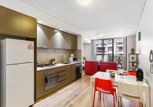 Lovely 1-Bedroom Apartment Hornsby