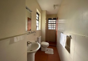 Lovely 1BR in Parklands next to Aga Khan Hospital