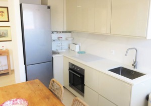 Lovely 2 Bed apartment just 200m from the Arenal Beach
