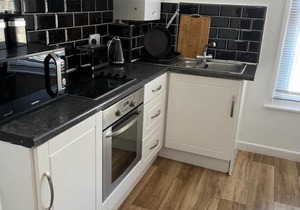 Lovely 2 bedroom apartment near stokes Croft central!!!