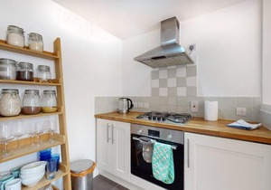 Lovely 2 bedroom flat in Belsize Park