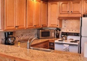 Lovely 2 Bedroom Loft Trout Creek Condo #76. Ski, Golf Discounts Available. Pools, Hot Tubs, Tennis