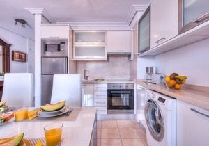 LOVELY 2 BEDROOMED APARTMENT NEXT TO THE BEACH