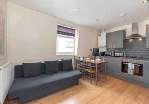 Lovely 3 bed apartment in the City of London