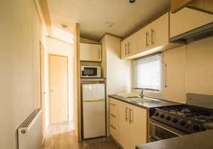 Lovely 8 berth caravan at a brilliant holiday park, Manor Park ref 23113K