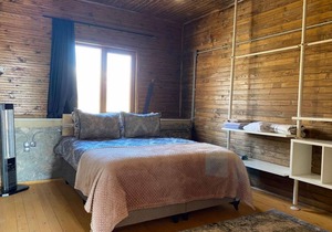 Lovely and Cozy Stone House with Hammam and Fireplace in Iznik, Bursa